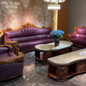 Sofa Tân Cổ Điển CEN-w178 - Gỗ Mun, Da Bò Bắc Âu (Liên hệ Zalo 081.902.9111 để được Giá Tốt)