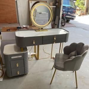 Bộ Bàn Trang Điểm Nhập Khẩu BTD45
