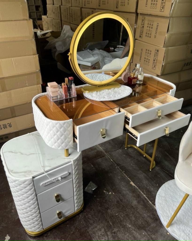 Bộ Bàn Trang Điểm Nhập Khẩu Cao Cấp CEN-BT72 (bao gồm: Bàn, Ghế và Gương) – Miễn Phí Vận Chuyển