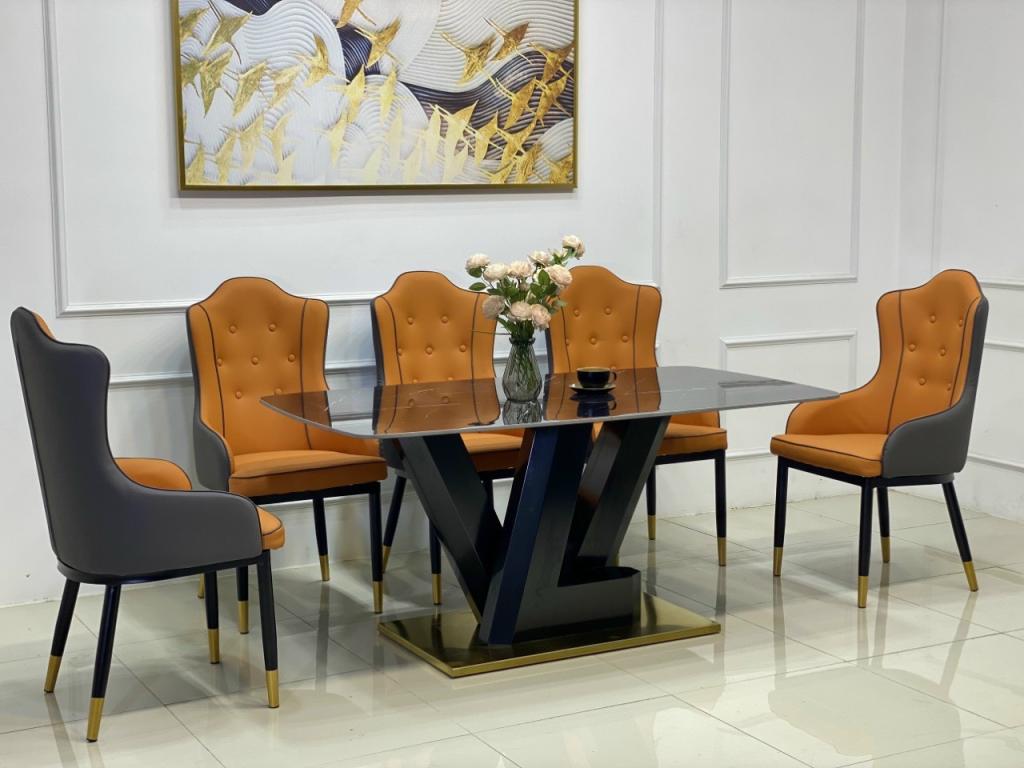 Bộ Bàn Ăn chân LV + 4 Ghế Nhập Khẩu CEN-B143