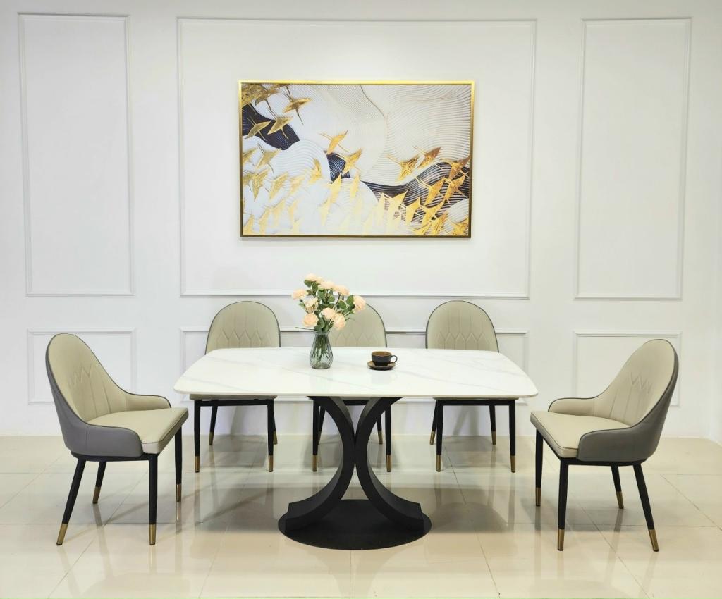 Bộ Bàn Ăn chân Chanel + 4 Ghế Nhập Khẩu CEN-B153