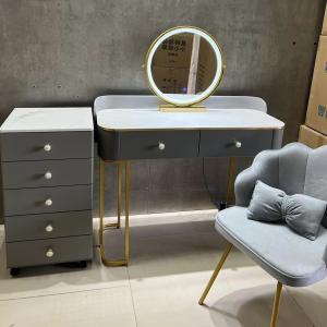 Bộ Bàn Trang Điểm Nhập Khẩu CEN-BT121 (bao gồm: Bàn, Ghế và Gương)