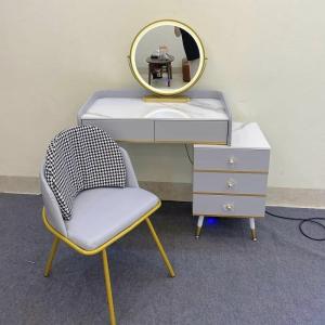 Bộ Bàn Trang Điểm Nhập Khẩu Cao Cấp CEN-BT57 (bao gồm: Bàn, Ghế và Gương)