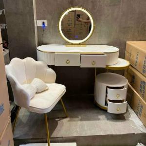 Bộ Bàn Trang Điểm Nhập Khẩu Cao Cấp CEN-BT63 (bao gồm: Bàn, Ghế và Gương)