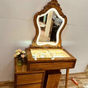 Bàn Trang Điểm Gỗ Hương Xám BTD-G05