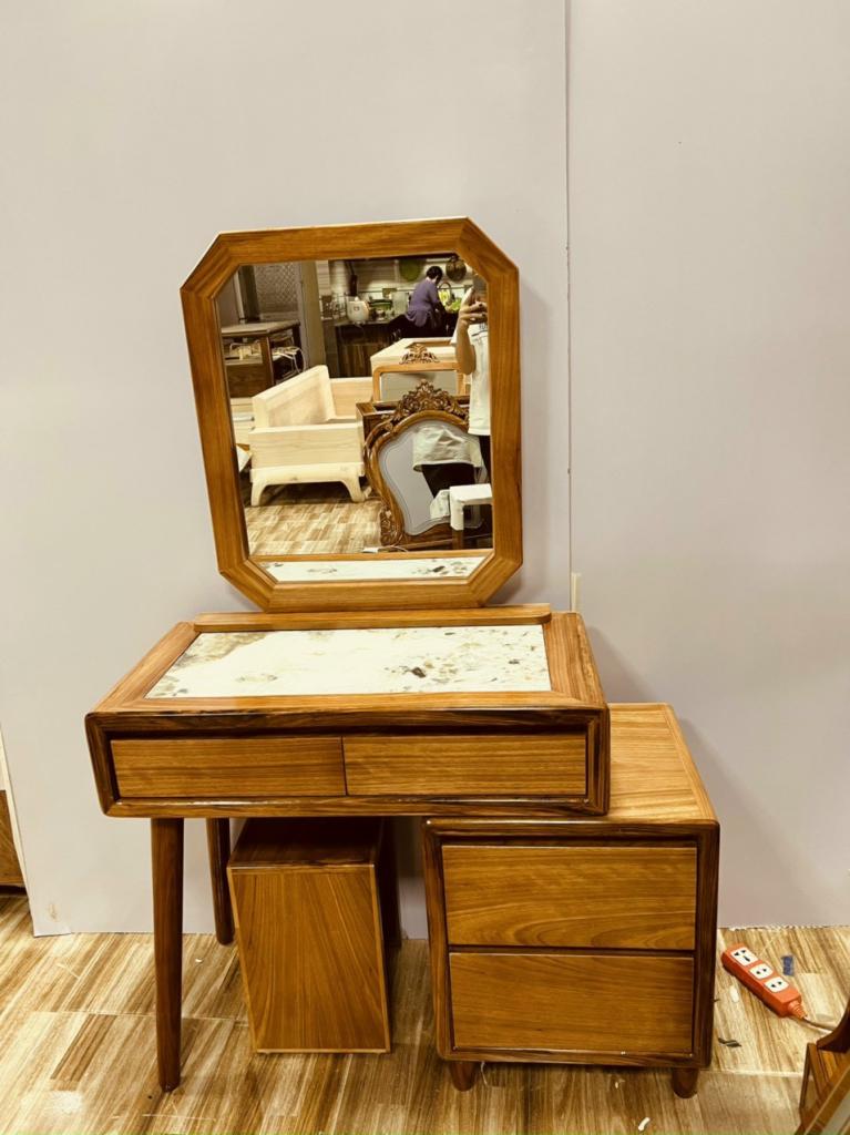 Bàn Trang Điểm Gỗ Hương Xám BTD-G08