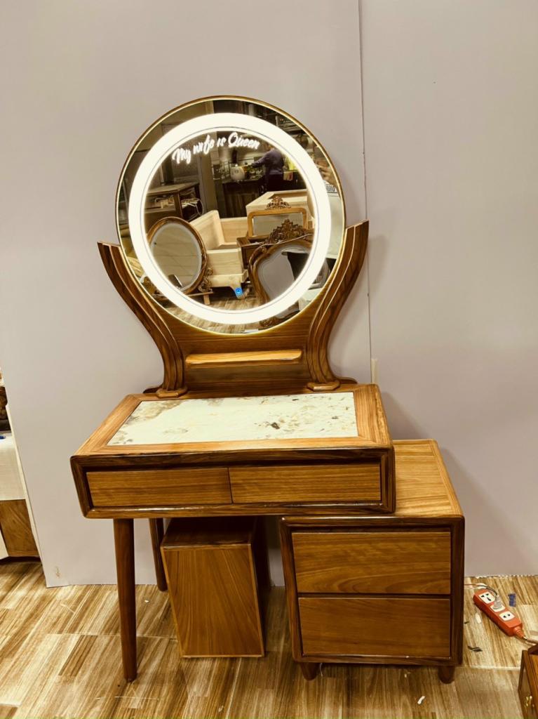 Bàn Trang Điểm Gỗ Hương Xám BTD-G16