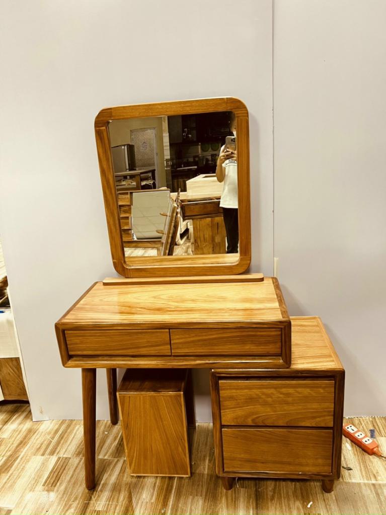 Bàn Trang Điểm Gỗ Hương Xám BTD-G19