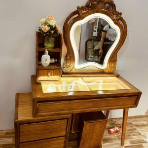 Bàn Trang Điểm Gỗ Hương Xám BTD-G30
