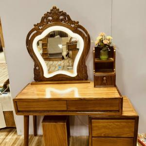 Bàn Trang Điểm Gỗ Hương Xám BTD-G31