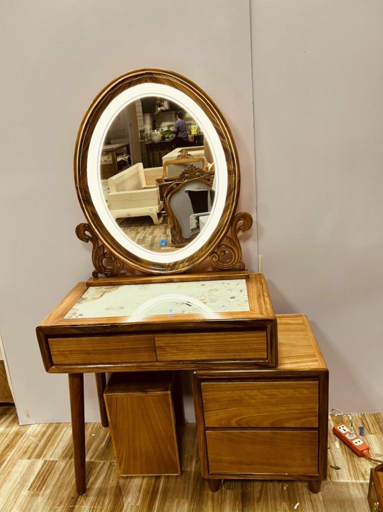 Bàn Trang Điểm Gỗ Hương Xám Mặt Đá BTD-G01