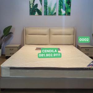 Giường Ngủ Hiện Đại Nhập Khẩu CEN-28-2 (TẶNG KÈM 2 TAP)