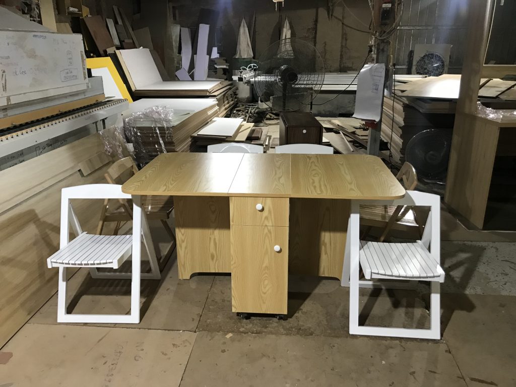 Bộ Bàn Ăn 4 Ghế Nan Gỗ Sồi CEN-BG26