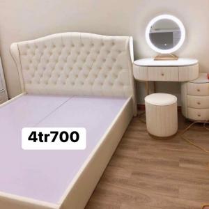 Giường Ngủ Giá Rẻ CEN-GN06