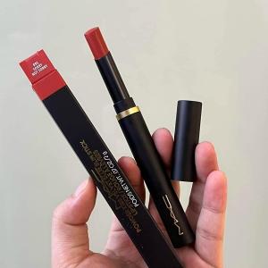 Son Mac Powder Kiss Velvet Blur Slim 895 Sorry Not Sorry 𝗰𝗼́ 𝘁𝗼𝗻𝗲 𝗺𝗮̀𝘂 𝗰𝗮𝗺 𝗰𝗵𝗮́𝘆