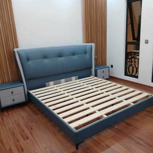 Giường Ngủ Nhập Khẩu Giá Rẻ CEN-GN23 (tặng kèm 2 tap) ID: 1