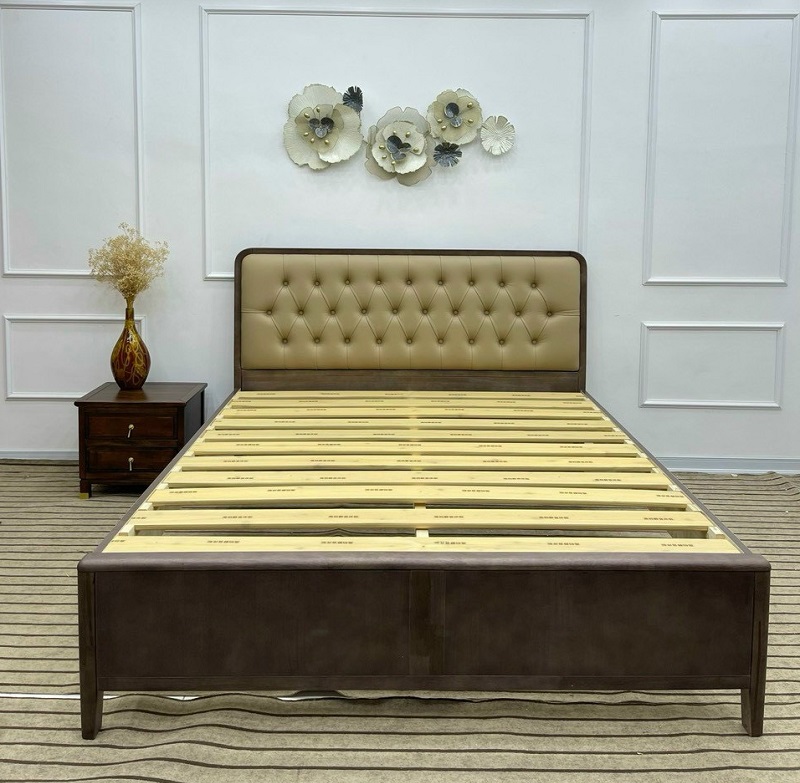 Giường Ngủ Gỗ Nhập Khẩu Cao Cấp Giá Tốt CEN-GN163