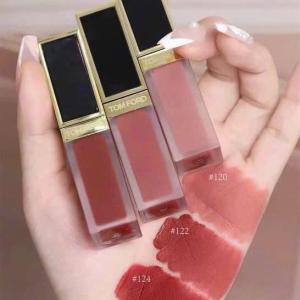 Son kem Tom Ford 124 Secret Rendezvous Màu Đỏ Đất