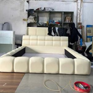 Giường Ngủ Bọc Da Giá Rẻ CEN-GN42